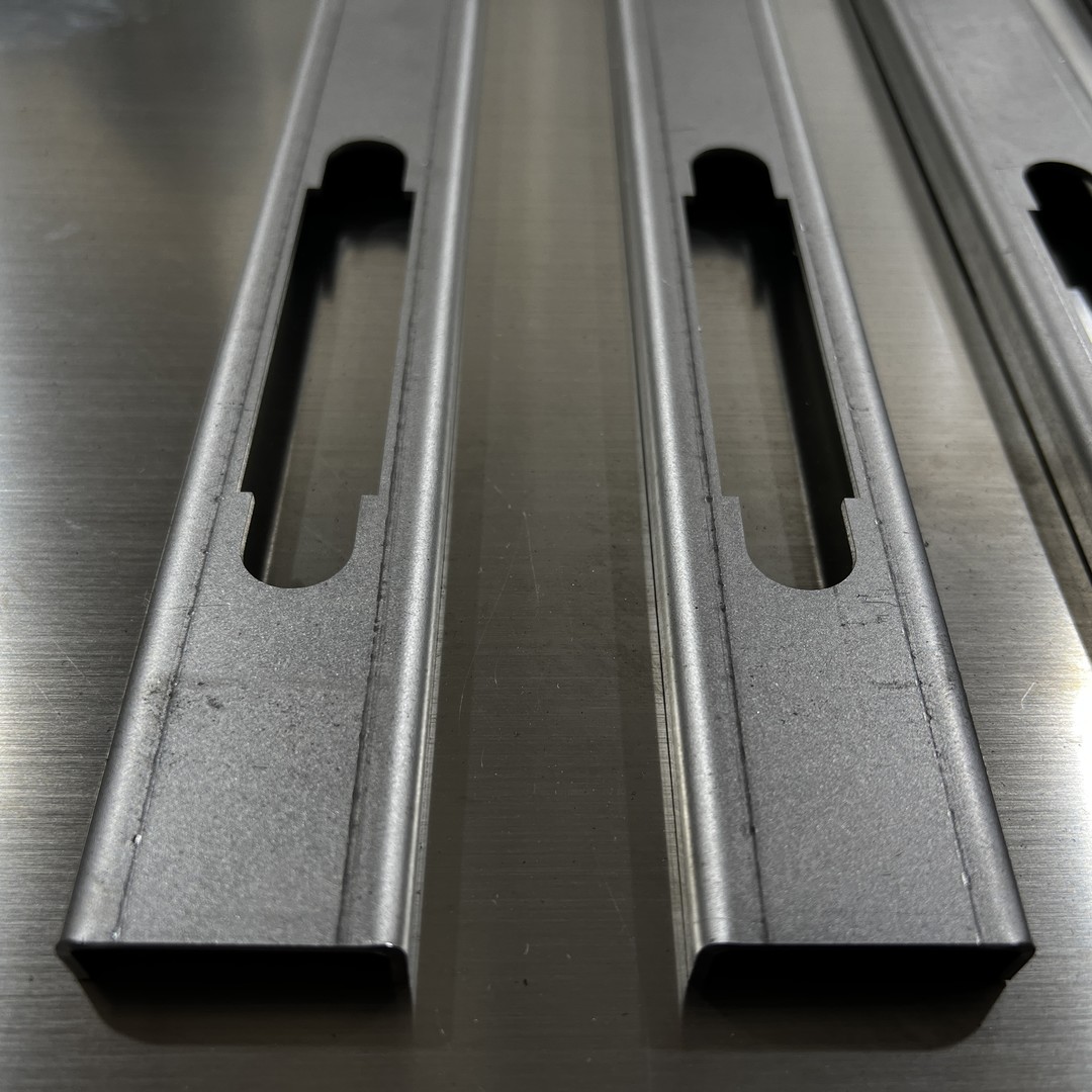 CNC verspanen van aluminium lasersnijden plaatwerk onderdelen